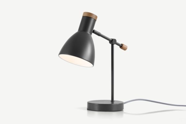 Cohen Nachttischlampe, Tiefgrau und Eiche - MADE.com